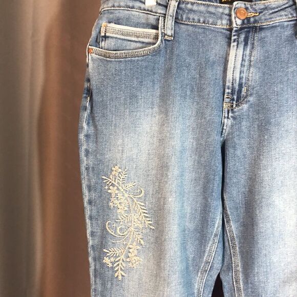 Lee Modern Series Women's Jeans mid-rise fit light wash embroidered size 14M - Picture 3 of 8